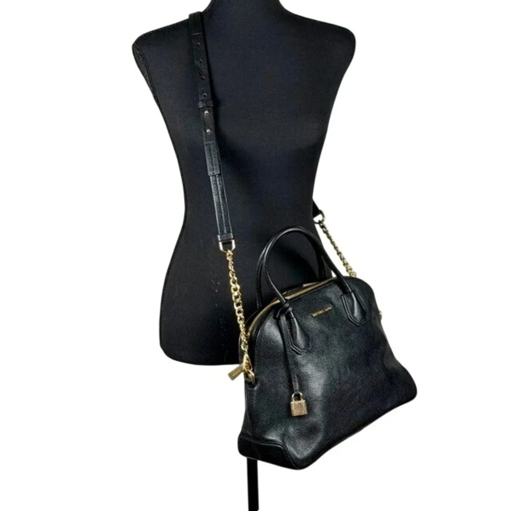 Michael Kors Mercer Black Pebbled‎ Leather Dome Satchel Crossbody Bag Gold Chain - Picture 2 of 11